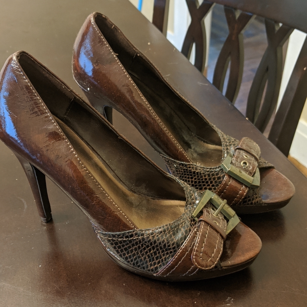 Brown peeptoe size 9 heels